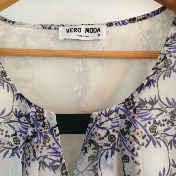 Vero Moda women’s blouse - Picture 2 of 7